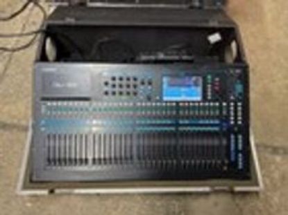Picture of Allen & Heath QU PAC Digital Mixing Console