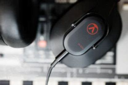Picture of Austrian Audio HI-X20 Professional Closed-Back Over-Ear Headphones