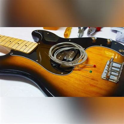 Picture of D'ADDARIO XL Nickel Round Wound Single Acoustic/Electric Guitar String 049
