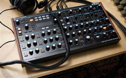 Picture of Novation Peak Eight Voice Polyphonic Desktop Synthesizer