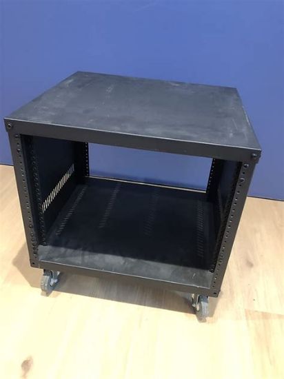 Picture of Samson SRK8 8U 19" Equipment Rack with Casters